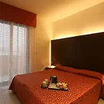 Domus Apartmanhotel