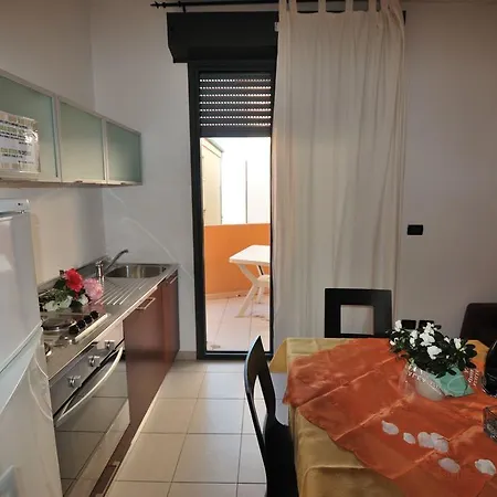 Aparthotel Residence Domus 4*