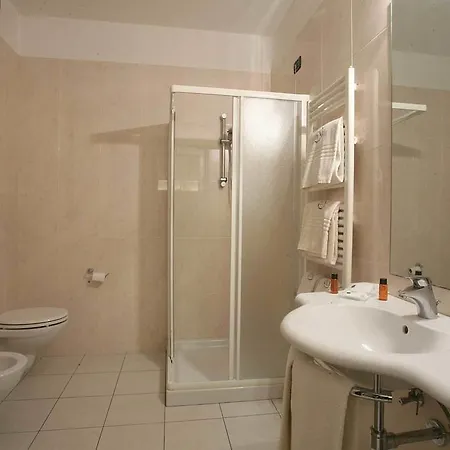 Aparthotel Residence Domus 4*