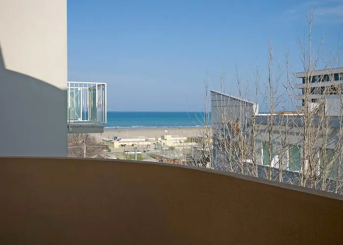 Domus ريميني