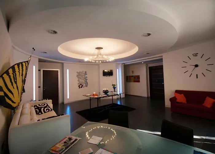 Residence Domus 4* Римини